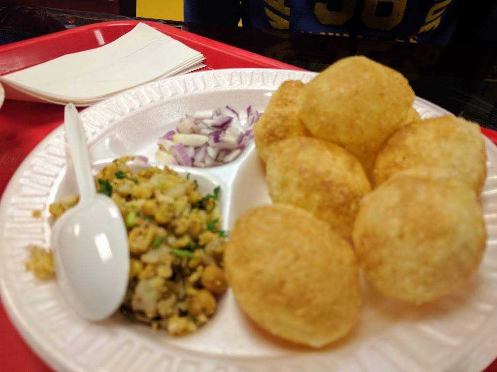 Famous Samosas | restaurant | 1710 Oak Tree Rd, Edison, NJ 08820, USA | 7327407373 OR +1 732-740-7373