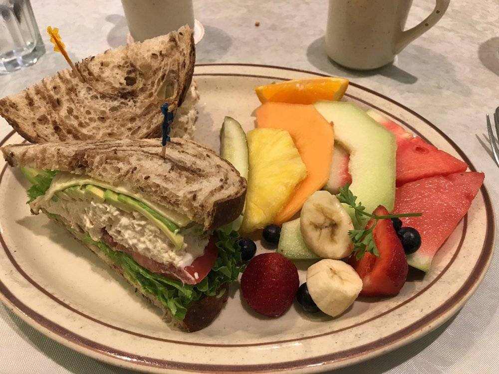 Old Town Grill | restaurant | 160 Sacramento St, Auburn, CA 95603, USA | 5308231124 OR +1 530-823-1124