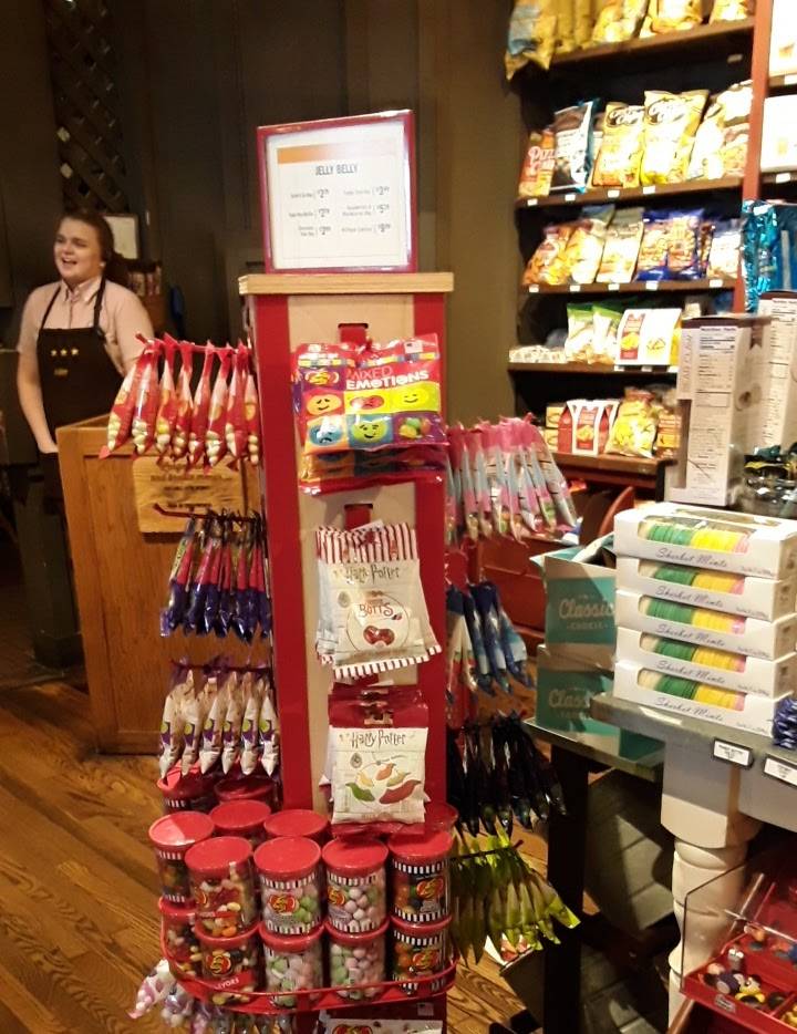 Cracker Barrel Old Country Store | restaurant | 40 Cassady Ave, Danville, KY 40422, USA | 8599367792 OR +1 859-936-7792