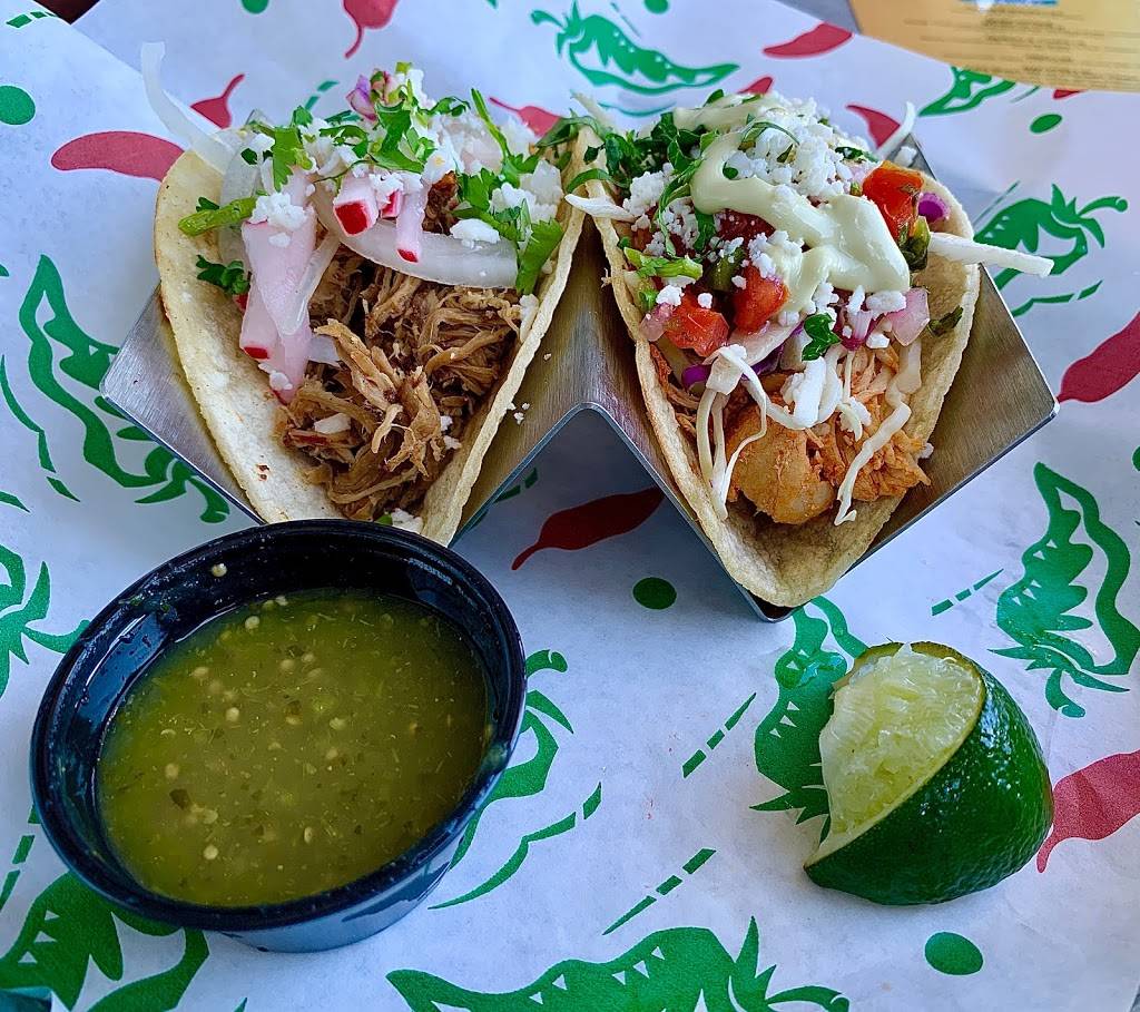 Locals Taco & Tequlia | restaurant | 176 Great Falls Plaza, Sterling, VA 20165, USA | 5719268052 OR +1 571-926-8052