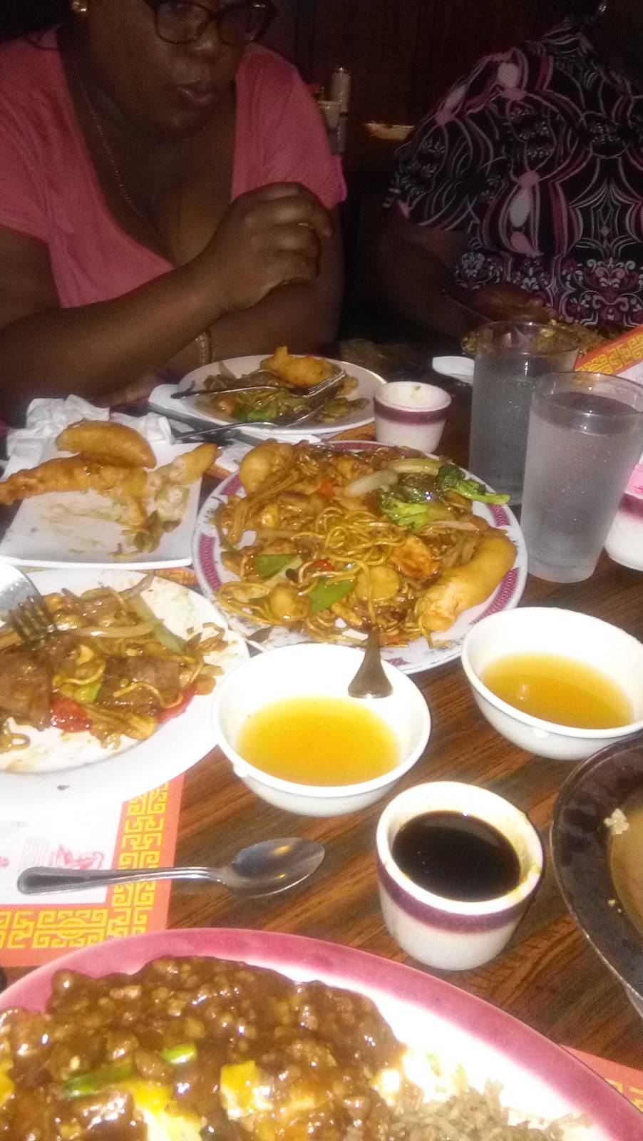 Peacock Chinese Restaurant | restaurant | 338 Cooley St, Springfield, MA 01128, USA | 4137839996 OR +1 413-783-9996