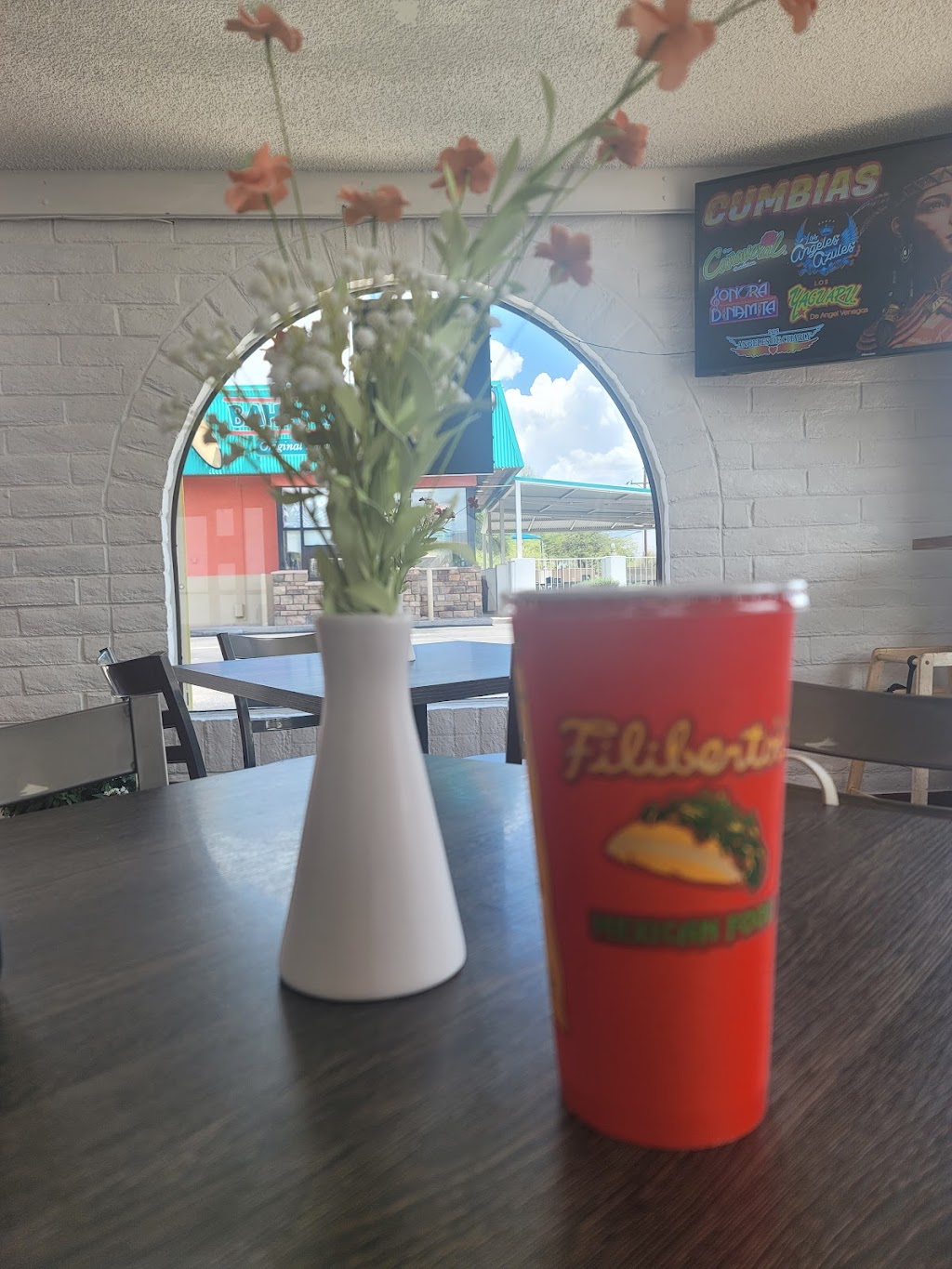 Filibertos Mexican Food | restaurant | 8555 E Broadway Blvd, Tucson, AZ 85710, USA | 5203727312 OR +1 520-372-7312
