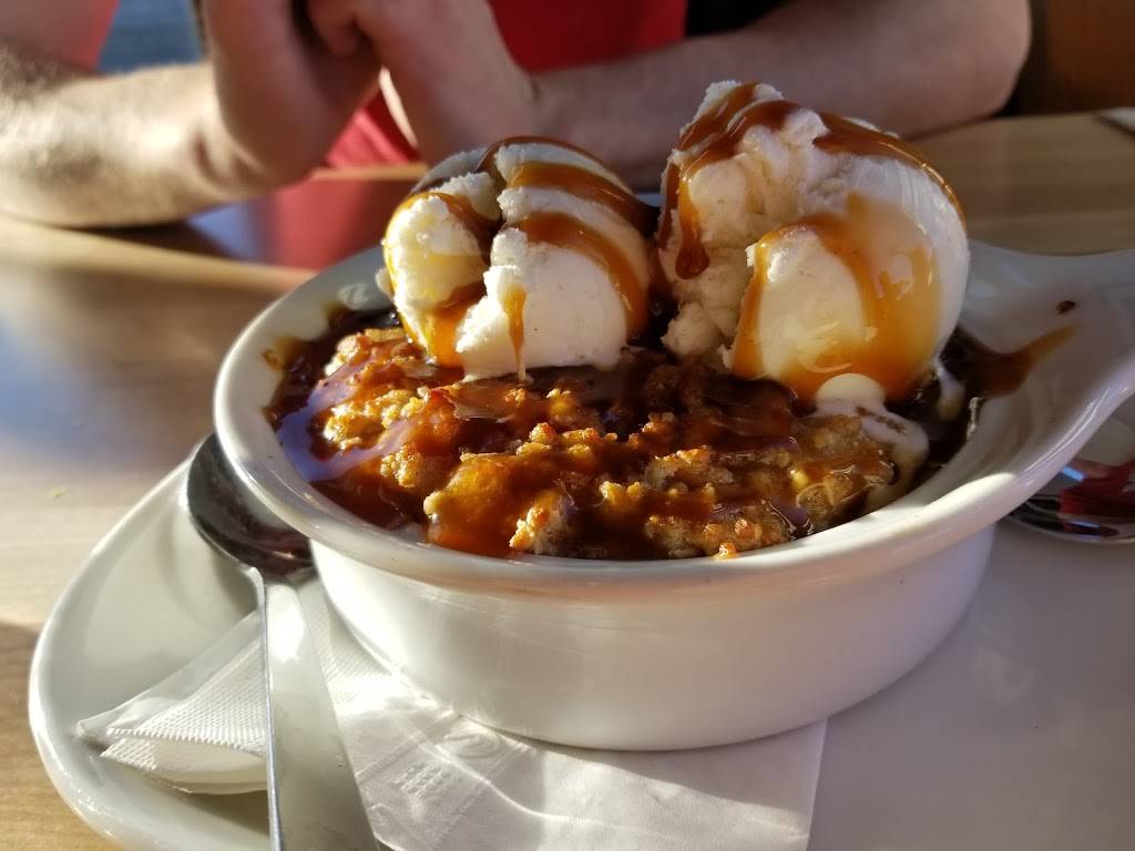 Boston Pizza | restaurant | 1108B Pembroke St E, Pembroke, ON K8A 8P7, Canada | 6137358778 OR +1 613-735-8778