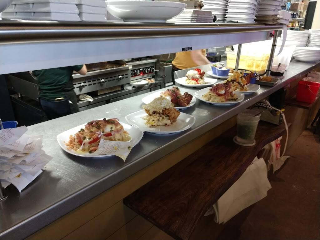 Biscuit Head | restaurant | 1994 Hendersonville Rd, Asheville, NC 28803, USA | 8285852055 OR +1 828-585-2055