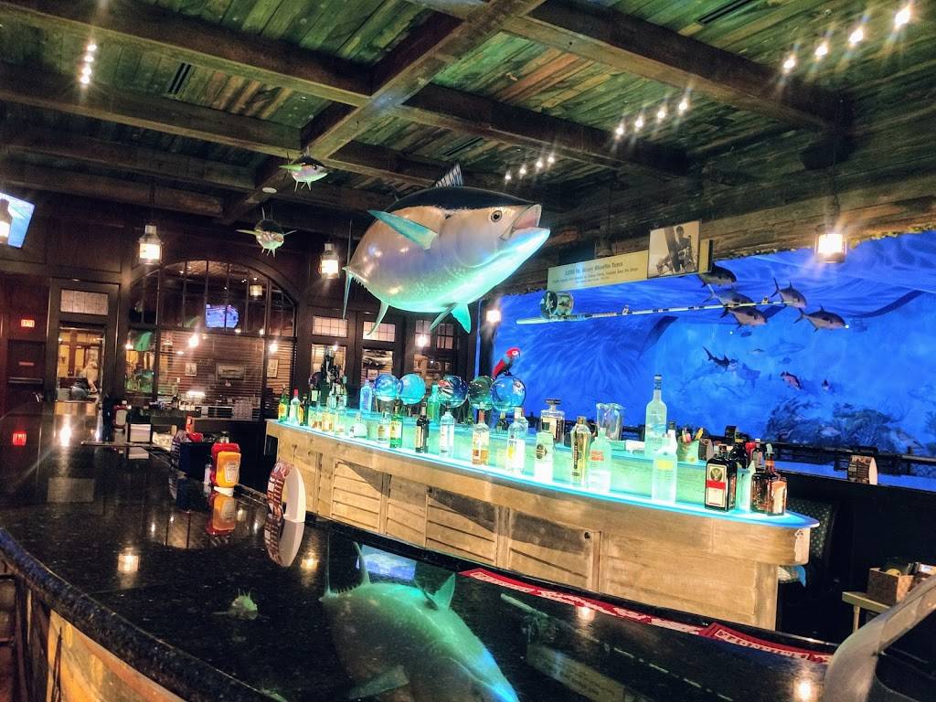 Uncle Bucks Fish Bowl and Grill | restaurant | 1 Bass Pro Dr, Bristol, TN 37620, USA | 4239905100 OR +1 423-990-5100