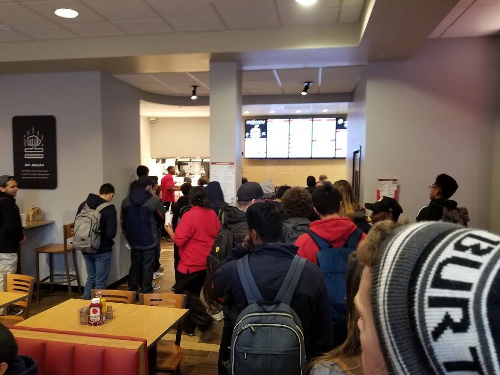 Smashburger | restaurant | 156 Warren St, Newark, NJ 07103, USA | 3036331500 OR +1 303-633-1500