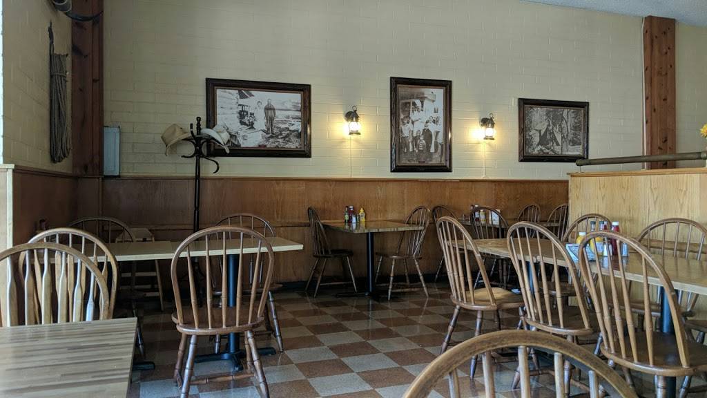 The Barbecue Pit | restaurant | 2390 Fletcher Pkwy, El Cajon, CA 92020, USA | 6194625434 OR +1 619-462-5434