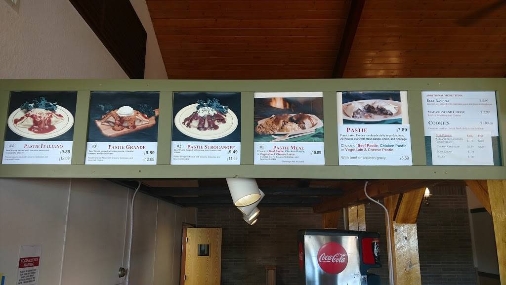 Mackinaw Pastie & Cookie Co | bakery | 698 US-2, St Ignace, MI 49781, USA | 9062985050 OR +1 906-298-5050