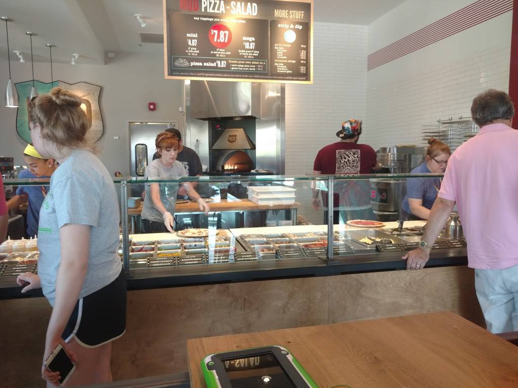 MOD pizza | restaurant | 1988 1st Capitol Dr, St Charles, MO 63301, USA | 6366690540 OR +1 636-669-0540