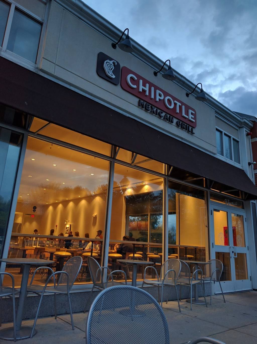 Chipotle Mexican Grill | restaurant | 93 Turnpike St, North Andover, MA 01845, USA | 9786881883 OR +1 978-688-1883