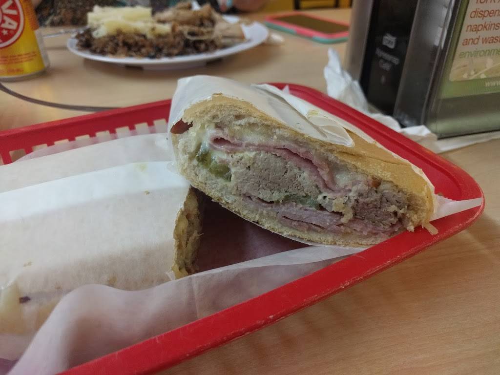 Rincón Latino Restaurant & Café | restaurant | 3327 Forsyth Rd, Winter Park, FL 32792, USA | 4076795600 OR +1 407-679-5600