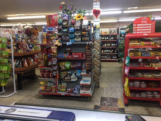 Florist Epicerie Normand | restaurant | 592 Rue Ingrid, Laval, QC H7P 3P7, Canada | 4506252027 OR +1 450-625-2027