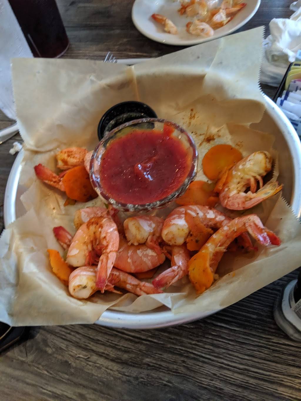 Portside Grill on Urbanna Creek | restaurant | 25 Cross St, Urbanna, VA 23175, USA | 8046956240 OR +1 804-695-6240