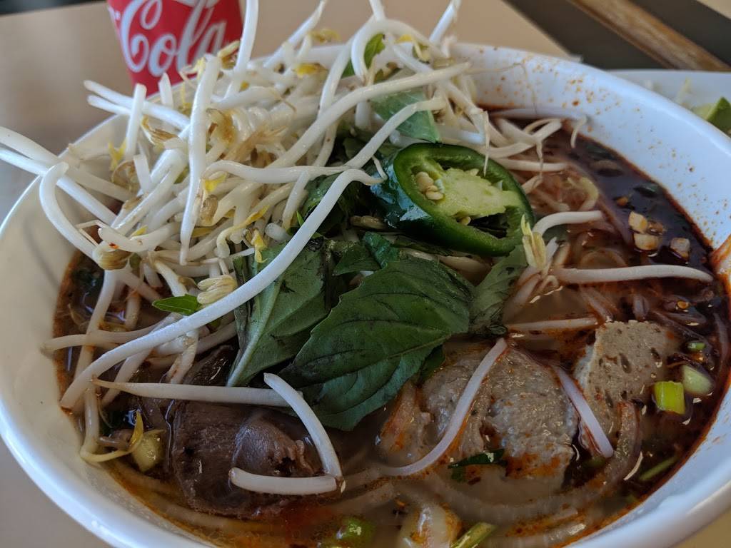 Hoang Tofu | restaurant | 6333 Charlotte Pike, Nashville, TN 37209, USA | 6155694979 OR +1 615-569-4979