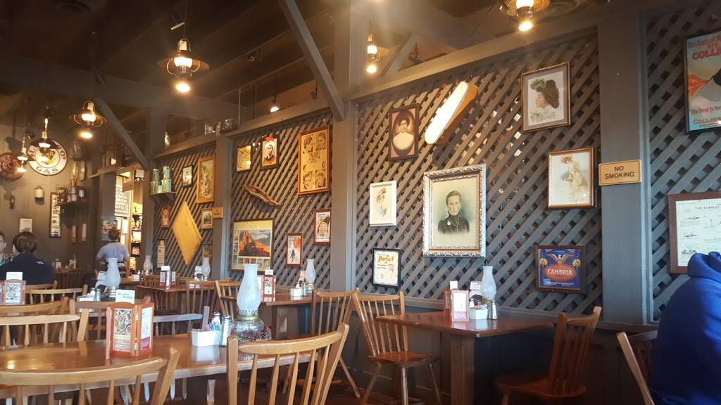 Cracker Barrel Old Country Store | restaurant | 956 Schuylkill Mall, Frackville, PA 17931, USA | 5708747051 OR +1 570-874-7051