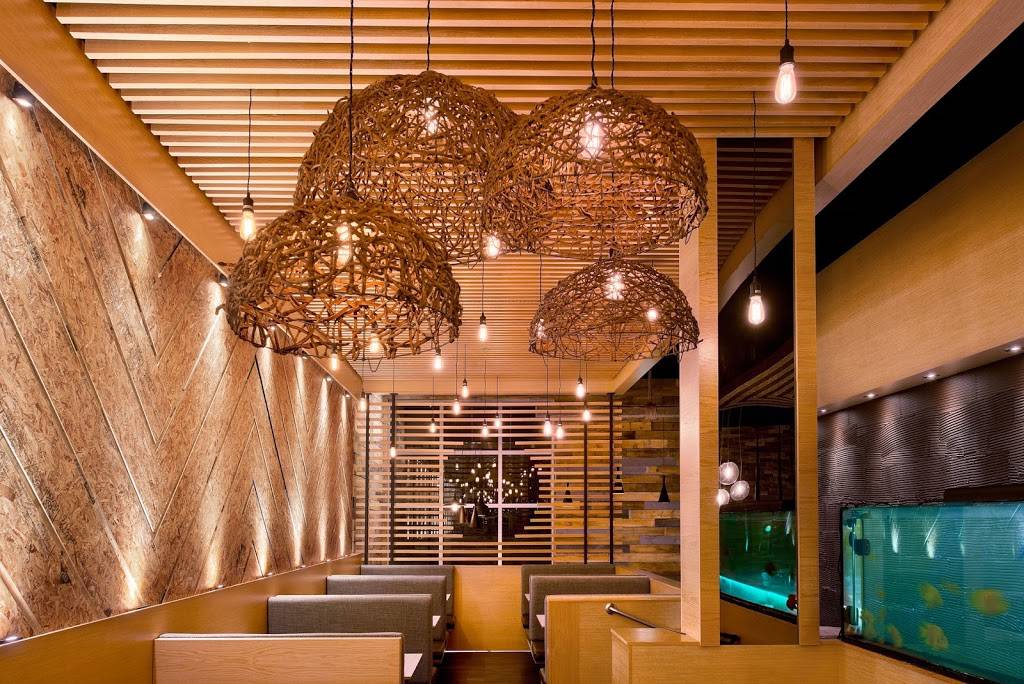 Hui Lau Shan | meal takeaway | 701 Wonderland Rd N, London, ON N6H 0H8, Canada | 5197012116 OR +1 519-701-2116