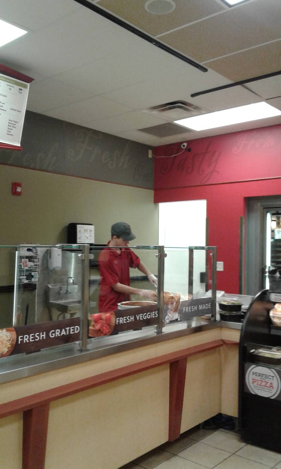 Papa Murphys Take N Bake Pizza | meal takeaway | 3049 West MLK, Fayetteville, AR 72704, USA | 4795825533 OR +1 479-582-5533