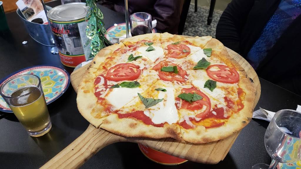 Georgetown Vineyards | restaurant | 62920 Georgetown Rd, Cambridge, OH 43725, USA | 7404353222 OR +1 740-435-3222