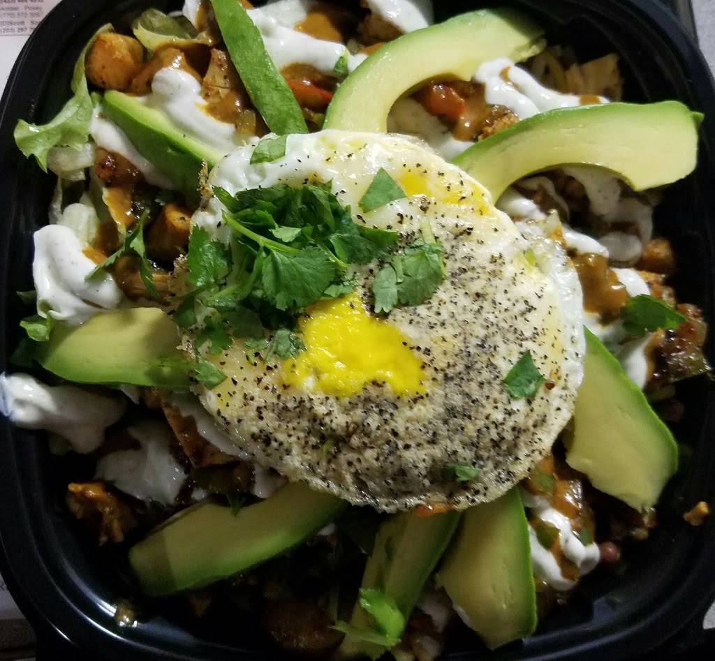 Chilis Grill & Bar | restaurant | 1921 Gunbarrel Rd, Chattanooga, TN 37421, USA | 4238926319 OR +1 423-892-6319