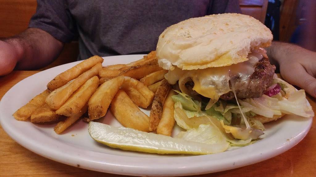 Texas Roadhouse | restaurant | 4511 Commercial Dr, New Hartford, NY 13413, USA | 3157362958 OR +1 315-736-2958