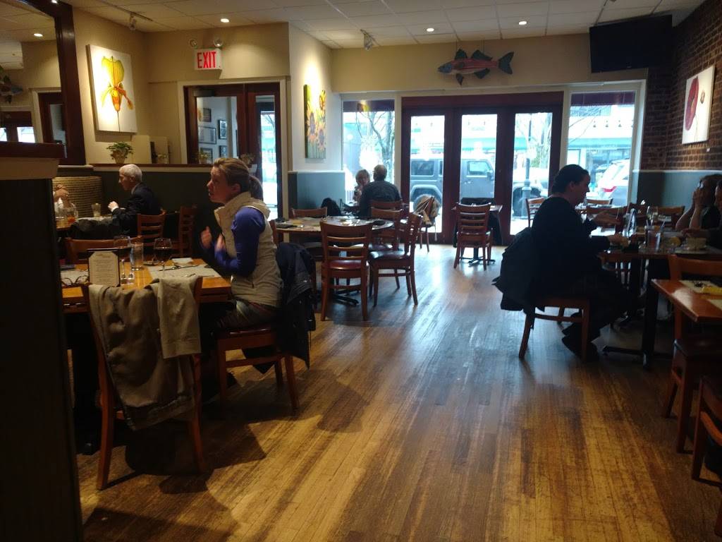 Walk Street | restaurant | 176 7th St, Garden City, NY 11530, USA | 5167462592 OR +1 516-746-2592