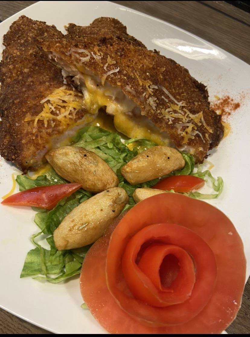 La Bodeguita Del Medio | restaurant | 5700 Outer Loop, Louisville, KY 40219, USA | 5027422144 OR +1 502-742-2144