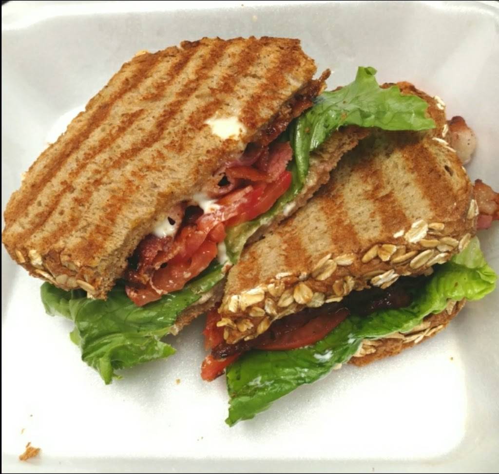 D&G Deli and Grill | restaurant | 233 E Bay St, Jacksonville, FL 32202, USA | 9046340328 OR +1 904-634-0328