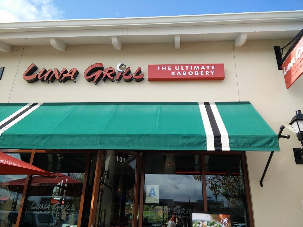 Luna Grill | restaurant | Bressi Ranch Village Center, 2681 Gateway Rd #101, Carlsbad, CA 92009, USA | 7604385862 OR +1 760-438-5862