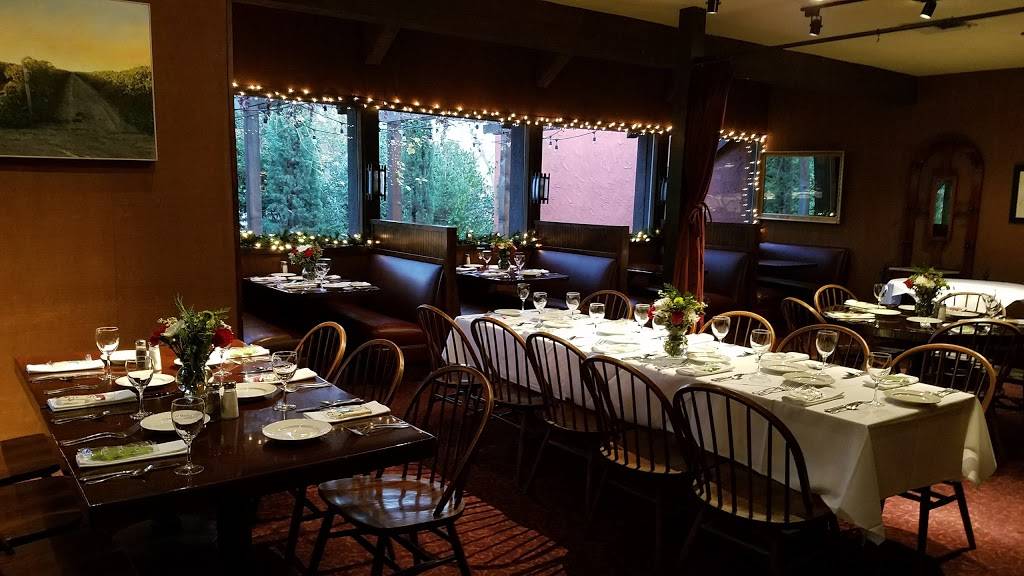 The Vineyard Restaurant and Bar | restaurant | 605 S I St, Madera, CA 93637, USA | 5596740923 OR +1 559-674-0923