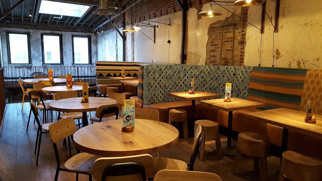 Nandos Peri-Peri | restaurant | 411 H St NE, Washington, DC 20002, USA | 2028214155 OR +1 202-821-4155