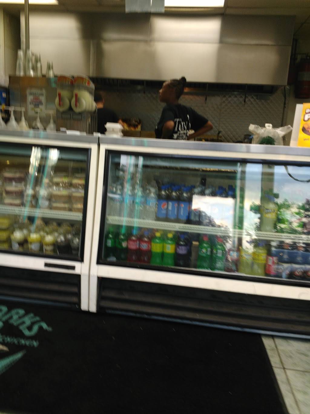 Sharks Fish & Chicken | restaurant | 14727 Kedzie Ave, Posen, IL 60469, USA | 7082390077 OR +1 708-239-0077