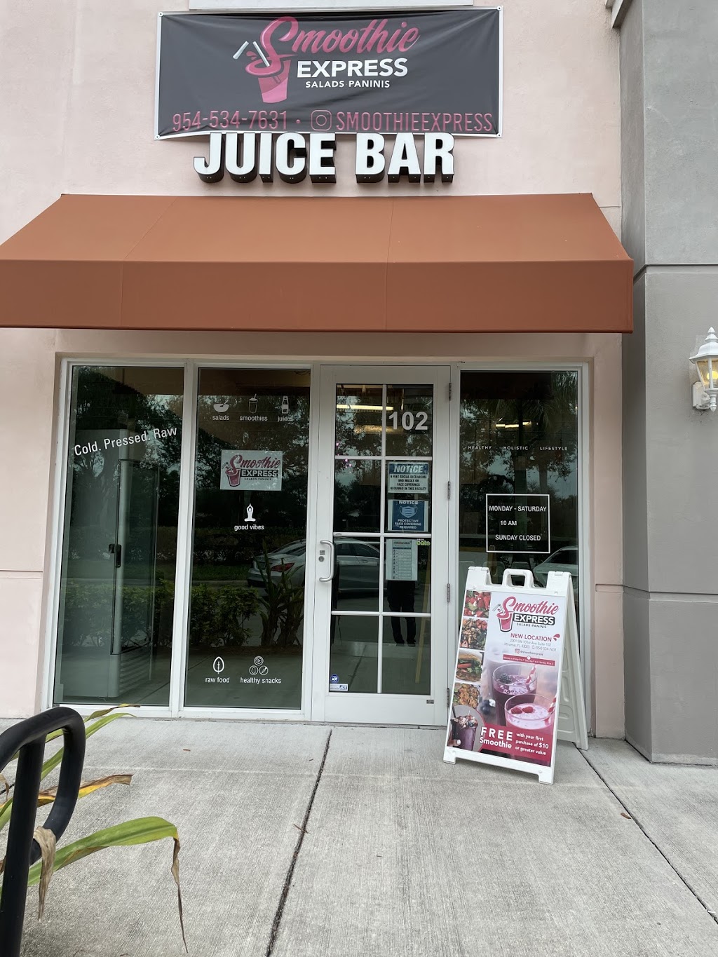 Smoothie Express | restaurant | 2201 Palm Ave Suite 102, Miramar, FL 33025, USA | 9545347631 OR +1 954-534-7631
