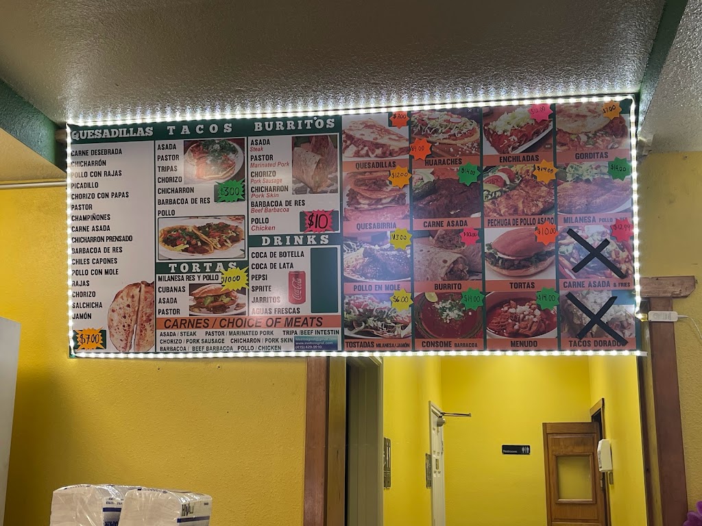 Quesadillas | restaurant | 610 SE 10th Ave, Hillsboro, OR 97123, USA | 9714158050 OR +1 971-415-8050