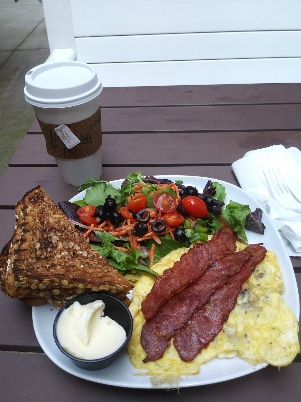 Manor Bagels Cafe | cafe | 46 Warburton Ave, Yonkers, NY 10701, USA | 9142077435 OR +1 914-207-7435