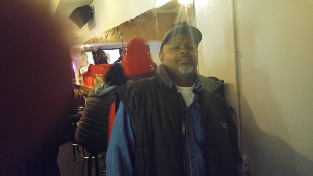 Daddy O Jerkpit | restaurant | 7518 S Cottage Grove Ave, Chicago, IL 60619, USA | 7736517355 OR +1 773-651-7355