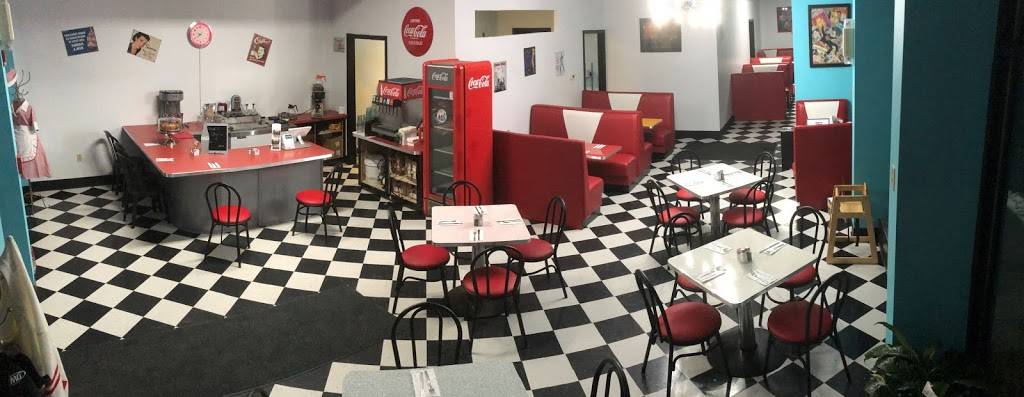 Enosburgh Diner | restaurant | 355 Main St, Enosburg Falls, VT 05450, USA | 8029334471 OR +1 802-933-4471