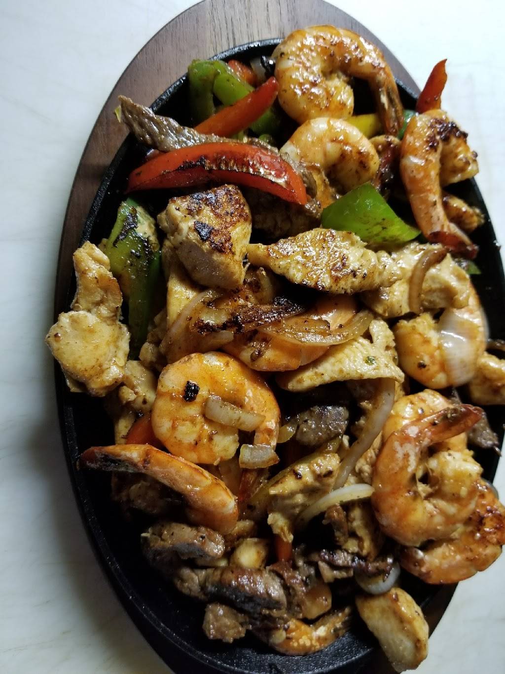 Melas Mexican Restaurant | restaurant | 10507 CA-70, Marysville, CA 95901, USA | 5305659169 OR +1 530-565-9169