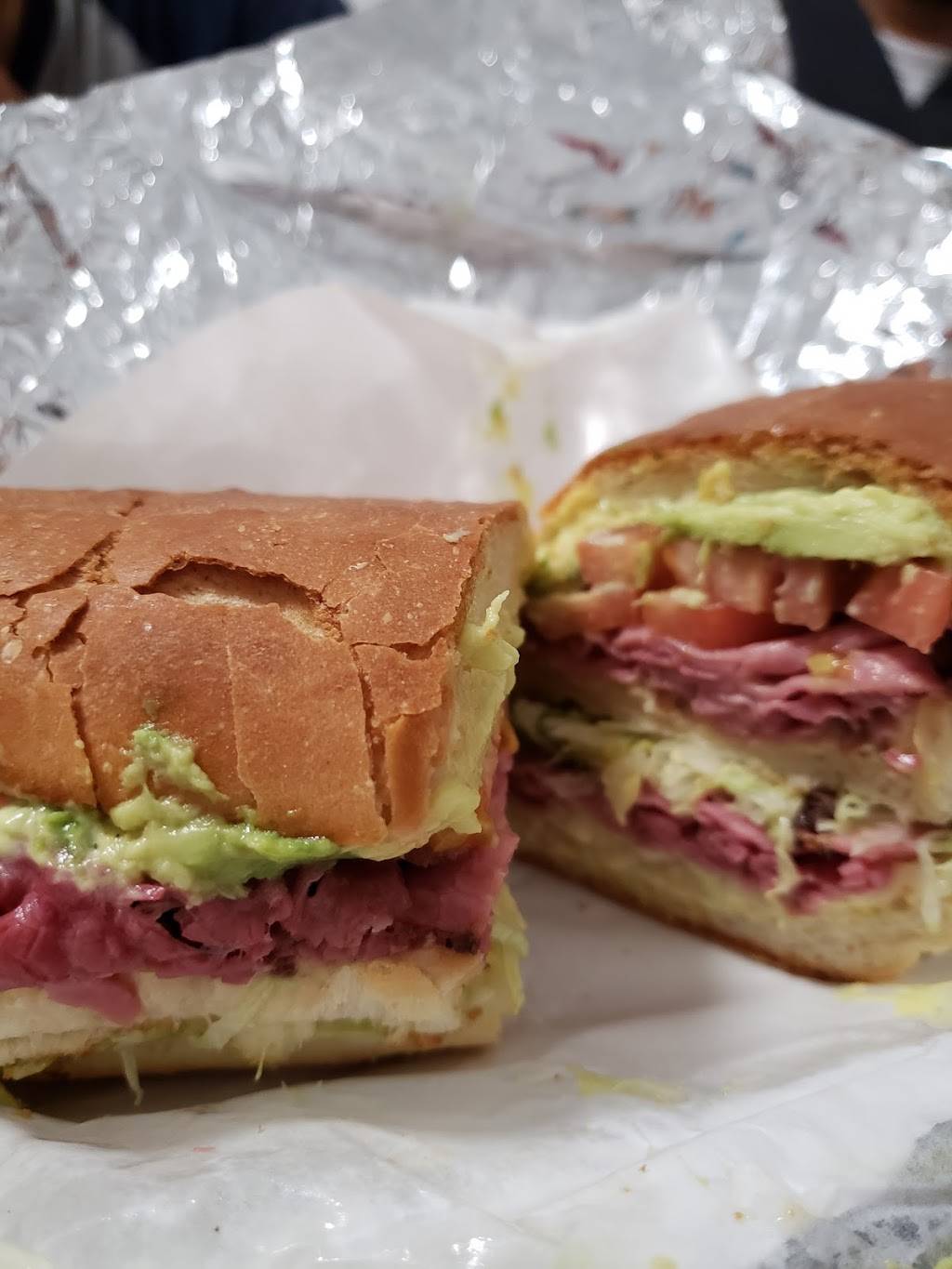 Marios Italian Deli & Market | restaurant | 740 E Broadway, Glendale, CA 91205, USA | 8182424114 OR +1 818-242-4114