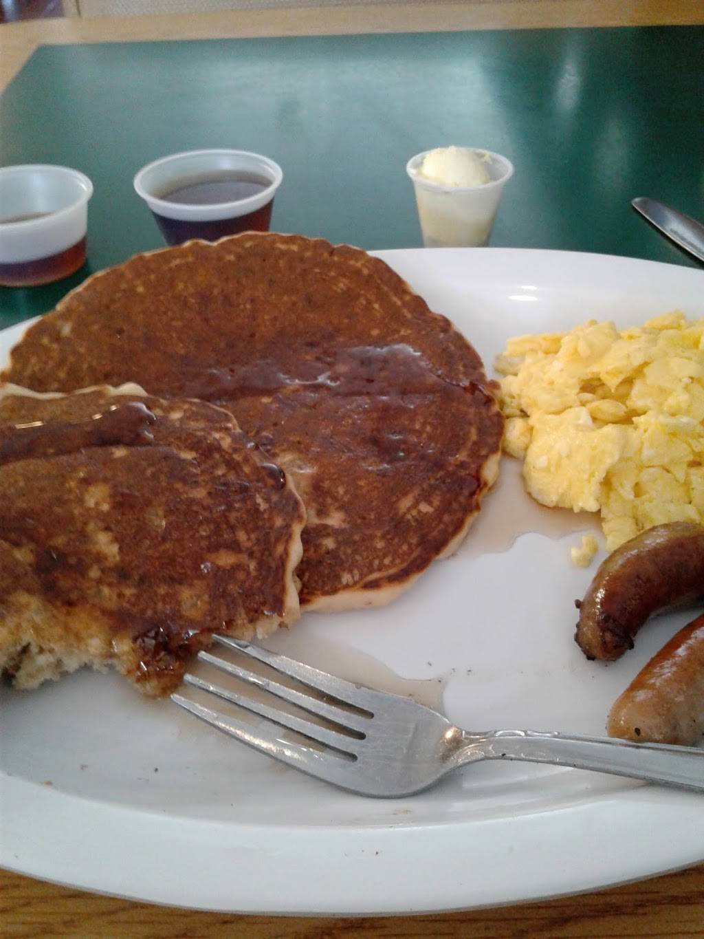 Nicos Family Restaurant | restaurant | 2352, 7166 Shoup Ave, West Hills, CA 91307, USA | 8188883998 OR +1 818-888-3998