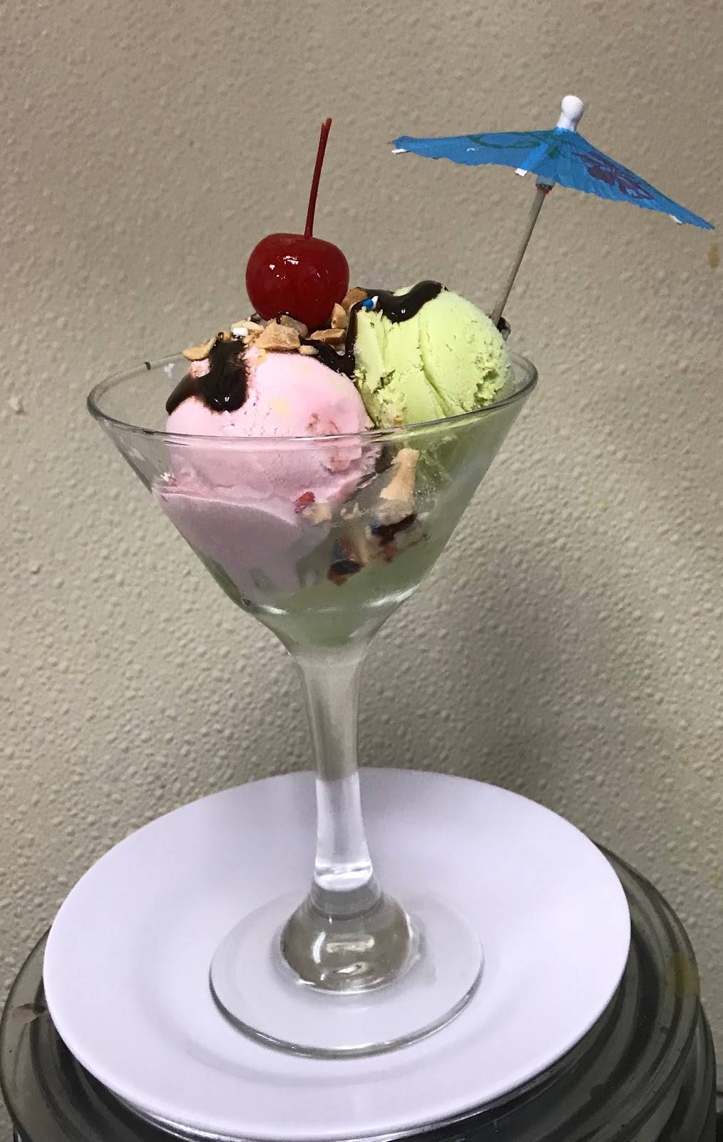 Que Huong Restaurant (former Maxim) | restaurant | 3424 N 19th Ave #8, Phoenix, AZ 85015, USA | 6022342710 OR +1 602-234-2710