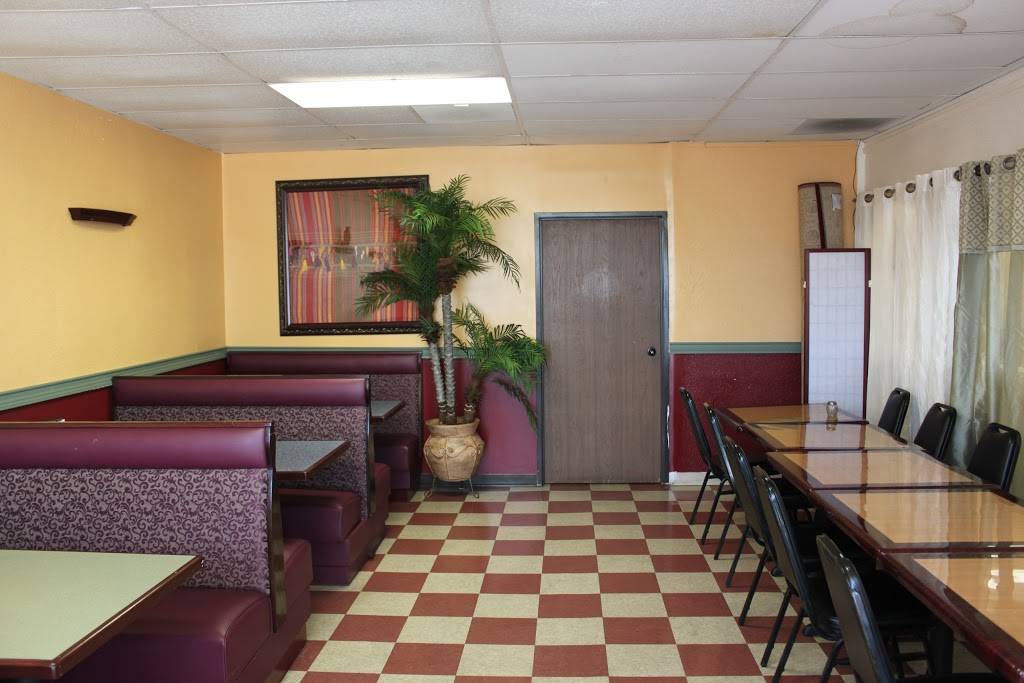 Fatuma Restaurant | restaurant | 4869 University Ave, San Diego, CA 92105, USA | 6192698268 OR +1 619-269-8268