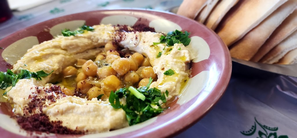 Petra’s Middle Eastern Cuisine | restaurant | 1551 E McKinley Ave, Mishawaka, IN 46545, USA | 5743835713 OR +1 574-383-5713