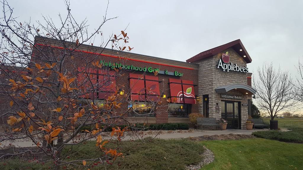 Applebees Grill + Bar | restaurant | 8380 E Point Douglas Rd S, Cottage Grove, MN 55016, USA | 6514585837 OR +1 651-458-5837