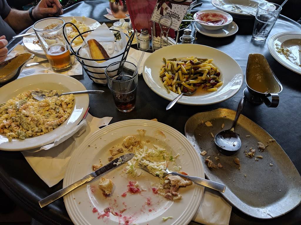 Rogers Roost | restaurant | 33626 Schoenherr Rd, Sterling Heights, MI 48312, USA | 5869797550 OR +1 586-979-7550