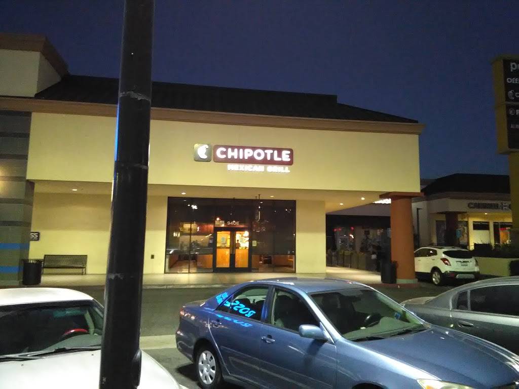 Chipotle Mexican Grill | restaurant | 940 N Western Ave Ste E, San Pedro, CA 90732, USA | 4247036498 OR +1 424-703-6498