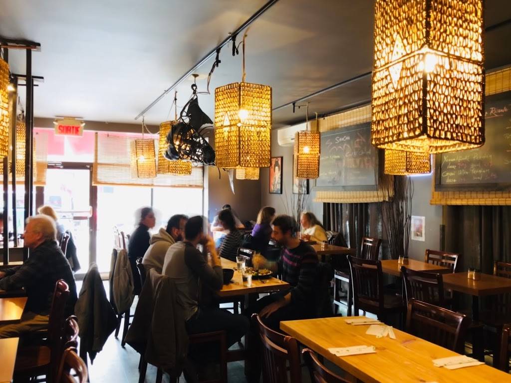 Ramen Ya Restaurant | restaurant | 4274 Boul St-Laurent, Montréal, QC H2W 1Z3, Canada | 5142863832 OR +1 514-286-3832