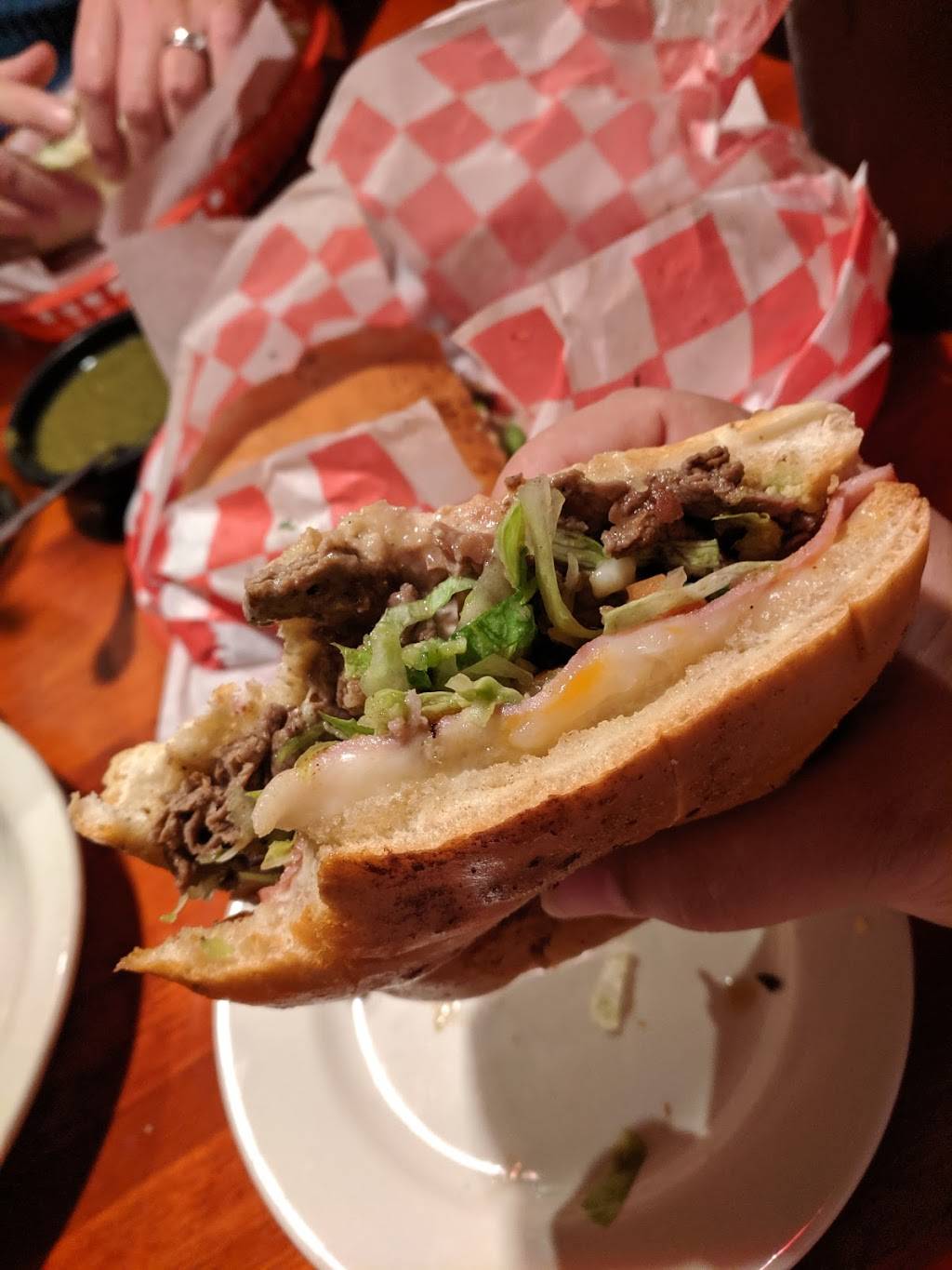 Jalapeno Grill | restaurant | 1815 Lancaster Ave, Wilmington, DE 19805, USA | 3026552847 OR +1 302-655-2847