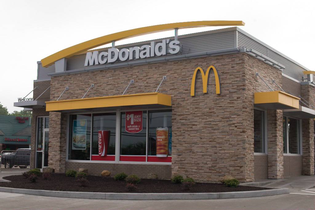 McDonalds | cafe | 6302 Market Ave N, North Canton, OH 44721, USA | 3304977707 OR +1 330-497-7707