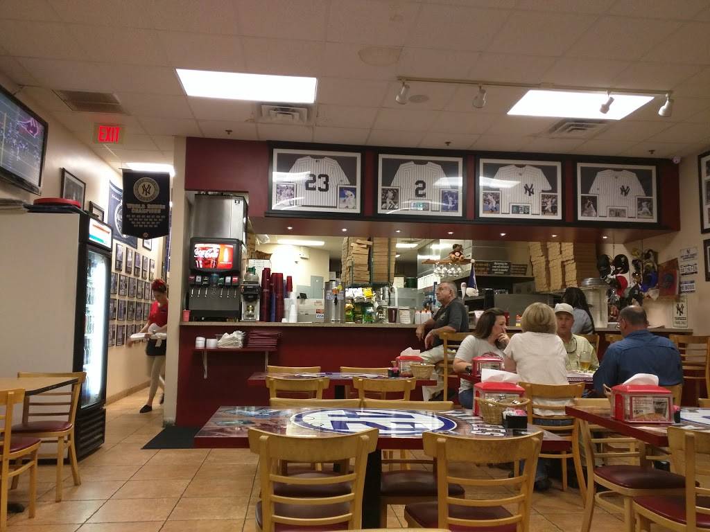 Bobbys Pizza | restaurant | 6514 NW Selvitz Rd, Port St. Lucie, FL 34983, USA | 7728719888 OR +1 772-871-9888