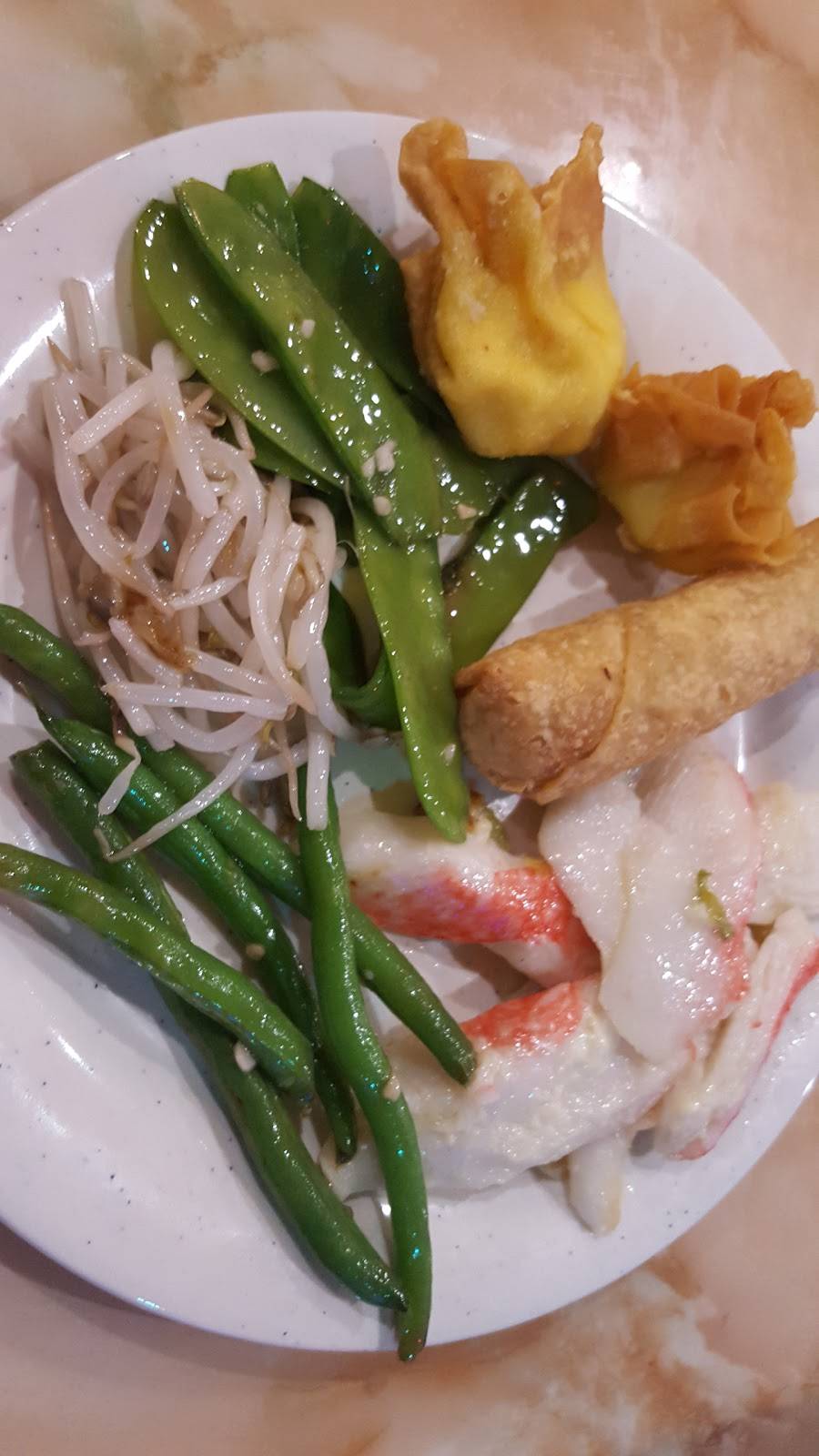 Fujiyama Grill & Buffet | restaurant | 285 E Coliseum Blvd, Fort Wayne, IN 46805, USA | 2607552328 OR +1 260-755-2328